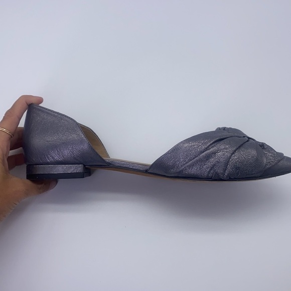 Donald Pliner - Dorsey Silver Leather Pointed Toe Flats Size 8.5 - Picture 14 of 15